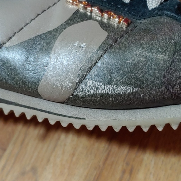 Coach Ivory Camouflage Sneakers 6.5M - Picture 15 of 16